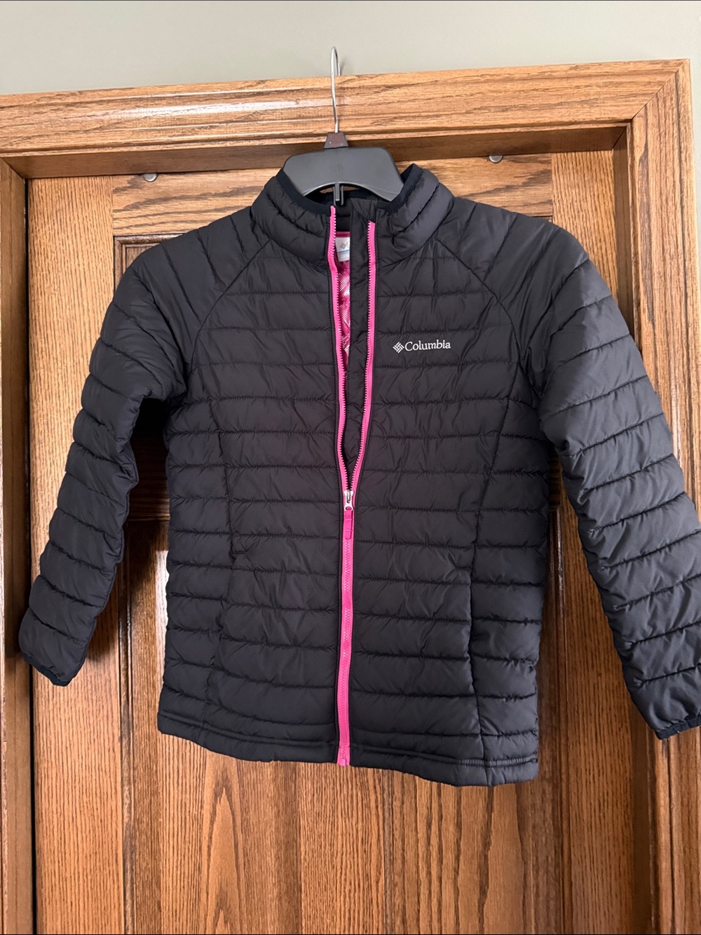 Columbia Black Jacket with Pink Zipper 10/12
